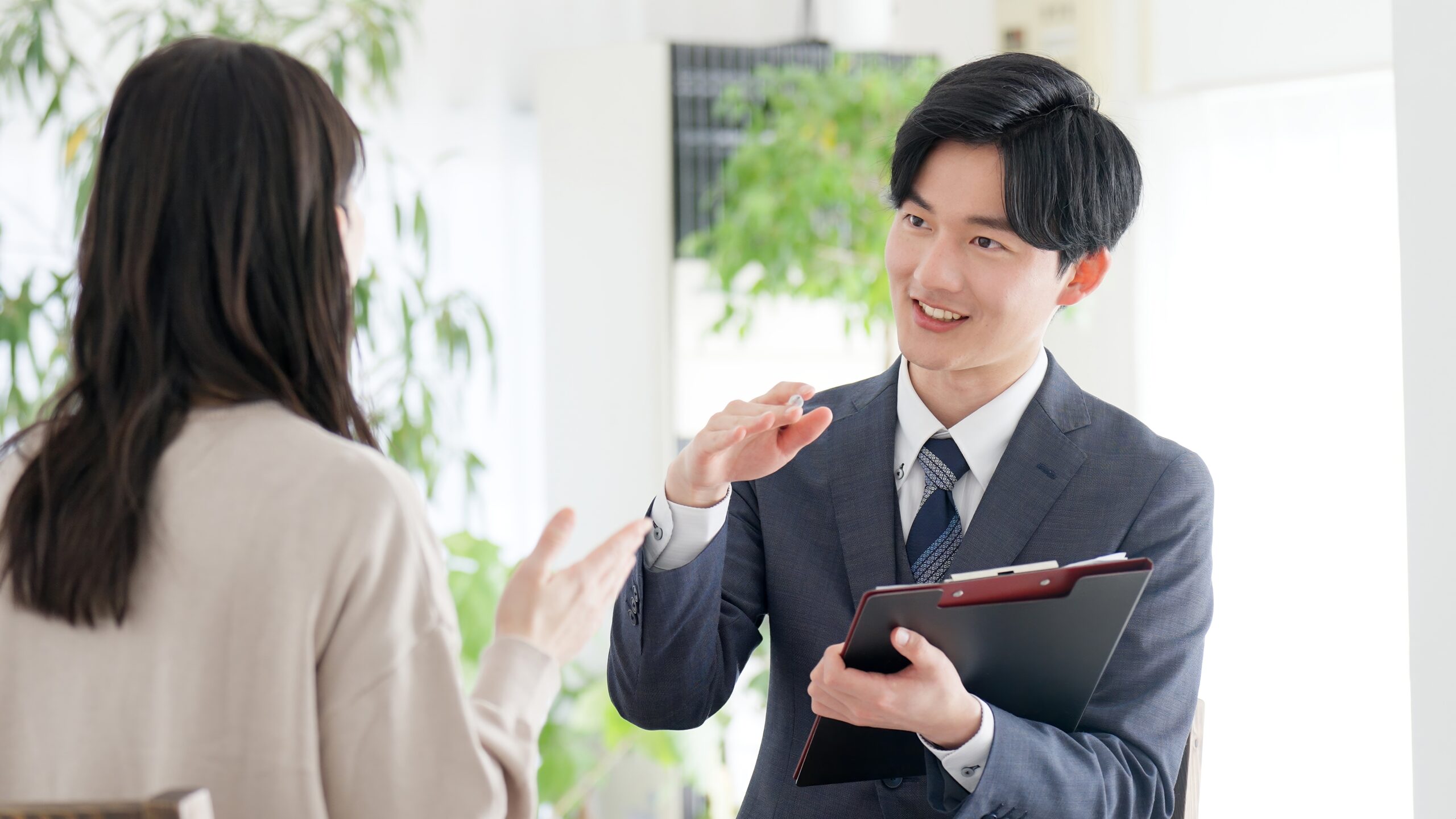 salesman talking to a client